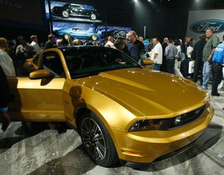 Göz kamaştıran 2010 model Mustang - Resim 23