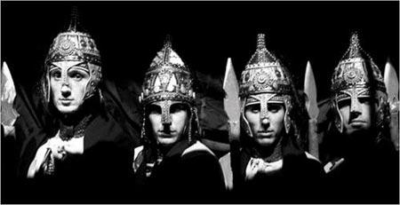 TROYA ayakta alkışlandı - Resim 8