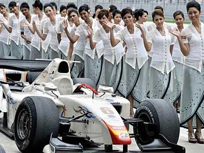 İşte Yürek HOPLATAN F1 güzelleri