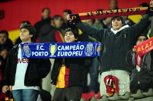 Galatasaray - Metalist maçı - Resim 21