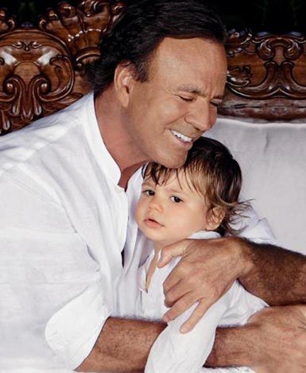 Julio Iglesias ve çocukları