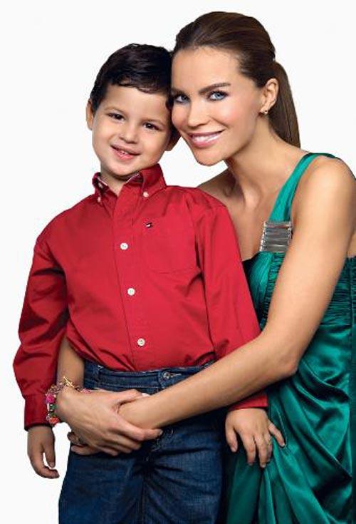 Ebru Şallı Tan ve oğlu Beren  - Resim 6