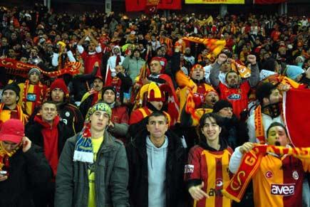 Herta Berlin - Galatasaray maçı - Resim 40