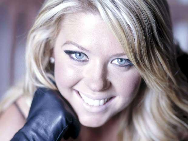 Tara Reid'in psikolojisi bozuk  - Resim 52