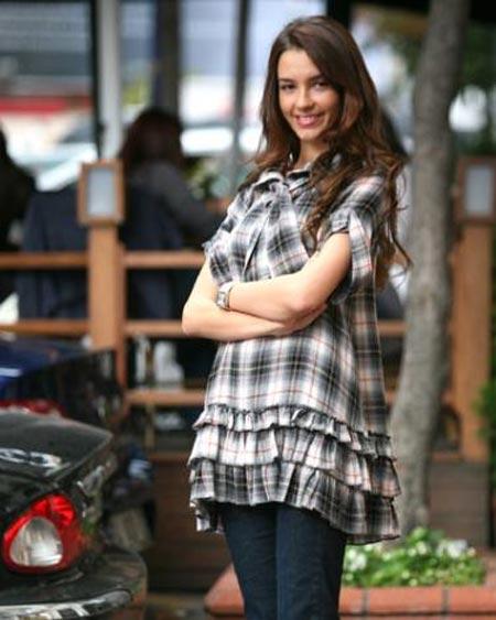 Leyla Lidya Tuğutlu - Resim 12
