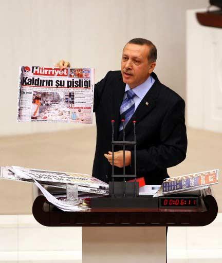 Baykal grafikle Erdoğan küpürle konuştu - Resim 1