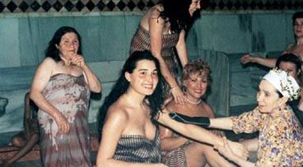 Ünlülerin Hamam Sefası - Resim 12