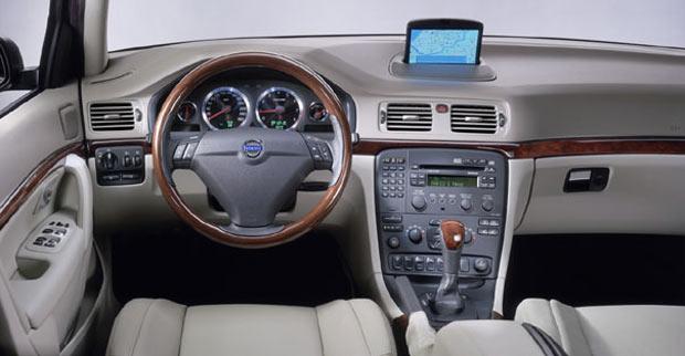 Toyota Avensis - Resim 3