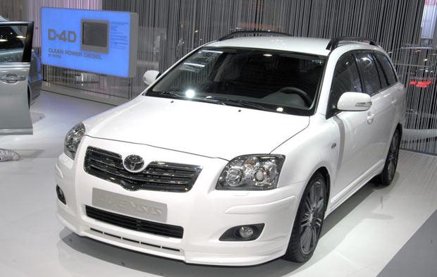 Toyota Avensis - Resim 7