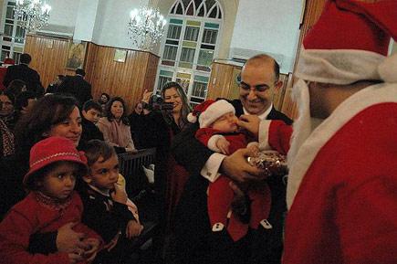 Dünya NOEL'i kutluyor - Resim 48