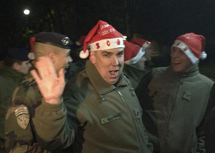 Dünya NOEL'i kutluyor - Resim 57