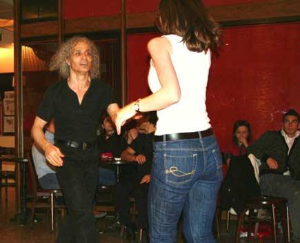 Rock'n Roll'un horonla DANSI - Resim 11