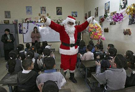 Dünya NOEL'i kutluyor - Resim 33