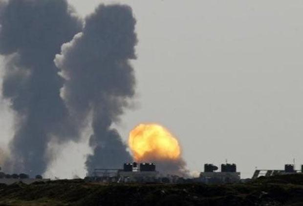 İsrail Filistin'i bombaladı