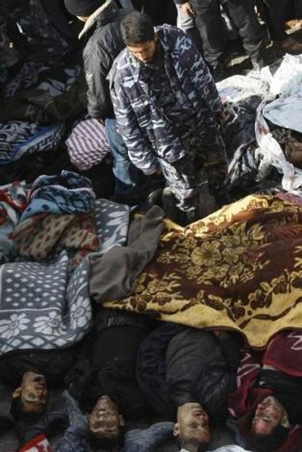 İsrail Filistin'i bombaladı