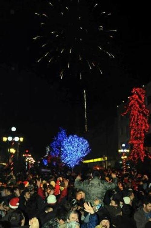 Türkiye 2009'a böyle girdi - Resim 27