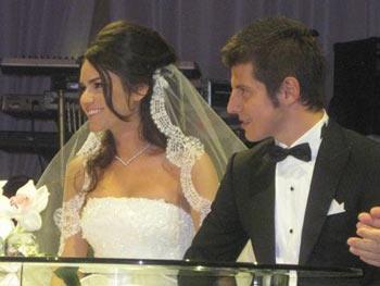 Emre Belözoğlu dünya evine girdi - Resim 2