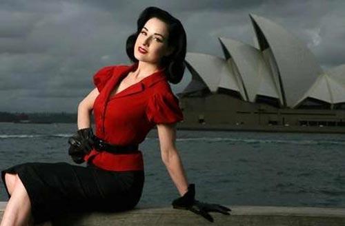 Dia Von Teese - Resim 5
