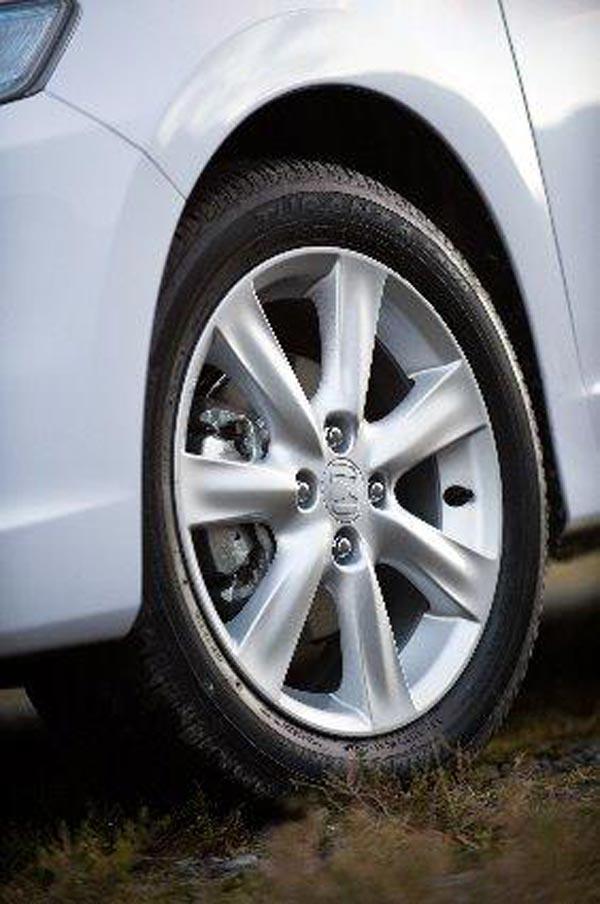 Honda Insight - Resim 18
