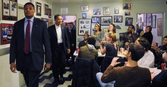 Obama Tebdil-i kıyafet 