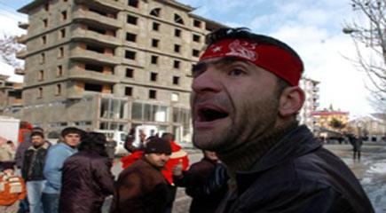 Ülkücülere linç girişimi