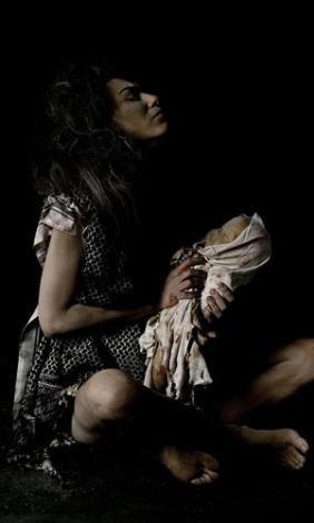 Melek Yargıcı'dan ÇIPLAK protesto