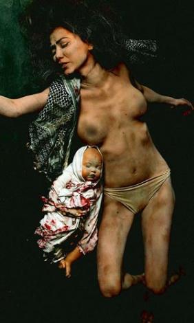 Melek Yargıcı'dan ÇIPLAK protesto