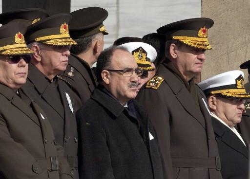 Komutanlar Kırca'nın cenazesinde 