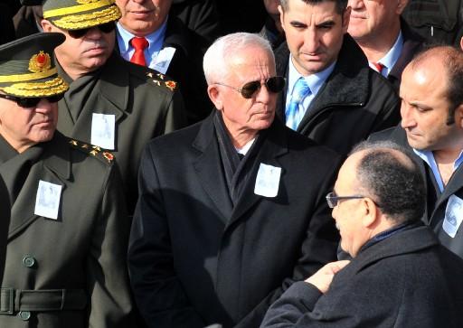 Komutanlar Kırca'nın cenazesinde 