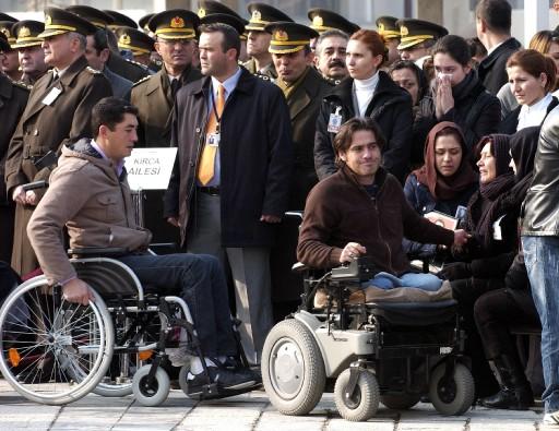 Komutanlar Kırca'nın cenazesinde 