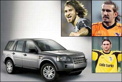 Futbolcuların lüks otomobilleri - Resim 8