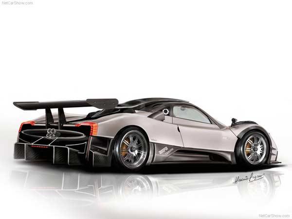 Yarışserverlerin GÖZDESİ Pagani - Resim 5
