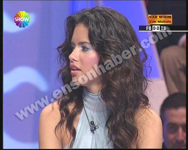 Adriana Var mısın Yok musun'da - Resim 69