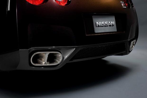 En sportif Nissan GT-R SpecV - Resim 5
