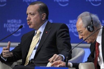 Erdoğan'ın Peres'i susturduğu an - Resim 19
