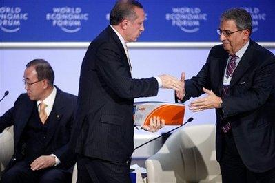 Erdoğan'ın Peres'i susturduğu an - Resim 11