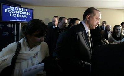 Erdoğan'ın Peres'i susturduğu an - Resim 28