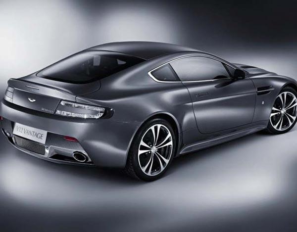 Aston Martin V12 Vantage - Resim 7