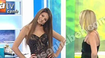 Almeda Abazi göbek şov