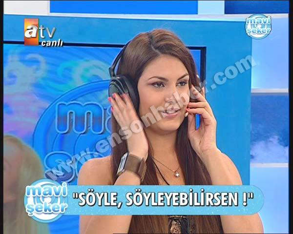 Almeda Abazi göbek şov