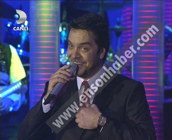 Carmen Electra Beyaz Şov'da