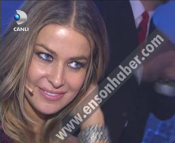 Carmen Electra Beyaz Şov'da