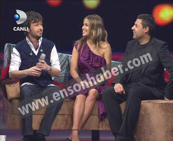 Carmen Electra Beyaz Şov'da