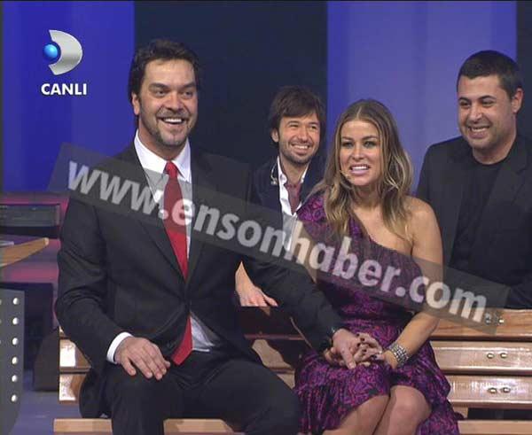 Carmen Electra Beyaz Şov'da