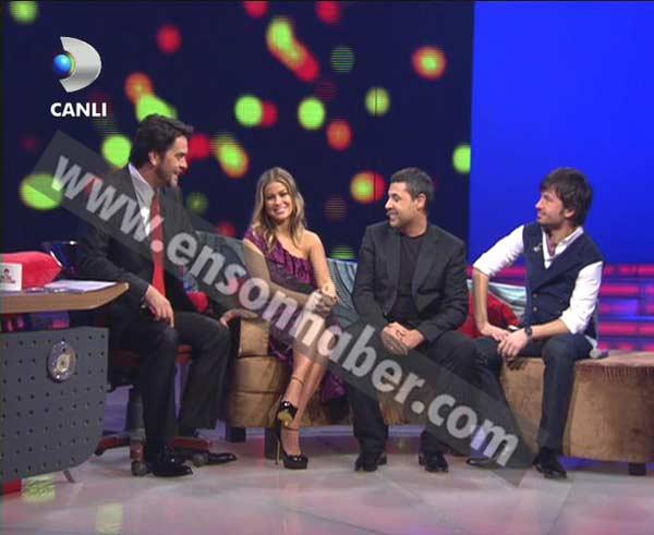 Carmen Electra Beyaz Şov'da