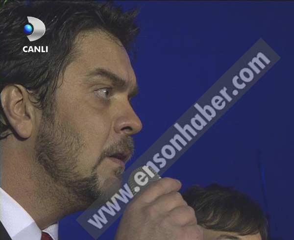 Carmen Electra Beyaz Şov'da