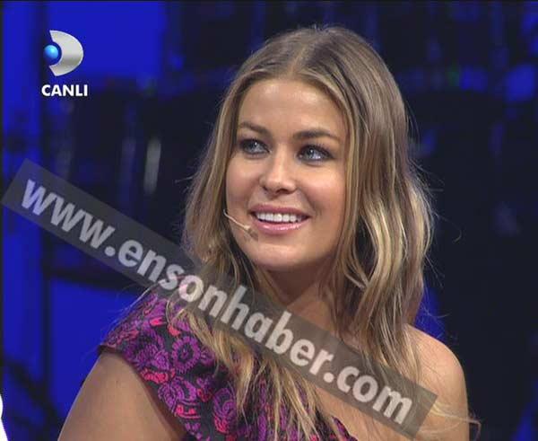 Carmen Electra Beyaz Şov'da