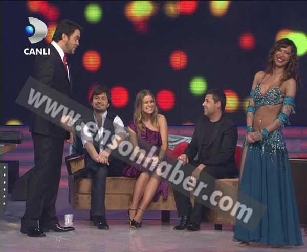 Carmen Electra Beyaz Şov'da