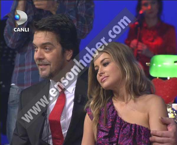 Carmen Electra Beyaz Şov'da