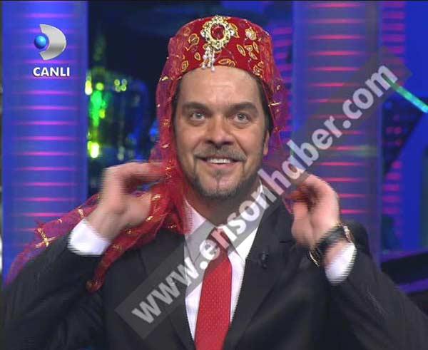 Carmen Electra Beyaz Şov'da